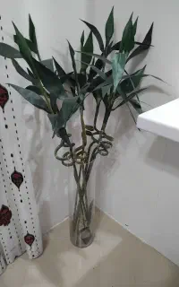 گل بامبو مصنوعی با گلدان