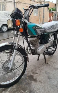 هندا ۱۲۵