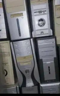 خریدار و فروشنده کیس و مانیتور خراب