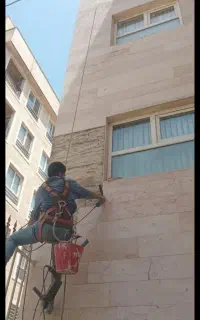 کار در ارتفاع پیچ رولپلاک بدون داربست باطناب راپل
