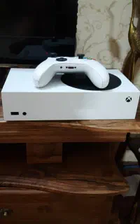 فروش xbox s فول بازی بسیار کم کار