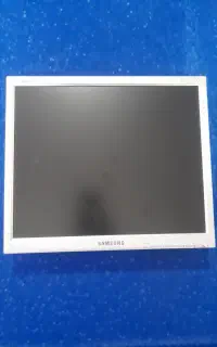 مانیتور و موس و کیبورد