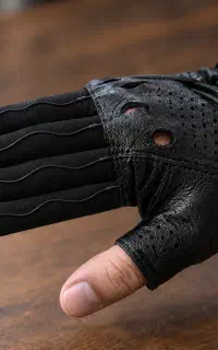 دستکش هوشمند نوازندگی