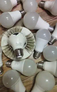 لامپ سوخته
