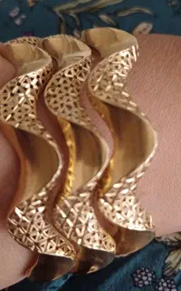 النگو طلا متن را بخوانید