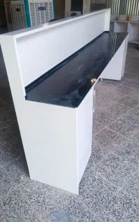 کانتر پیشخوان دفتر خدمات و کافی نت