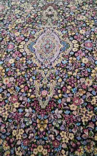 فرش اصیل کرمان دست بافت