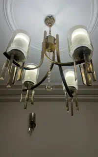 یک جفت لوستر و چراغ دیواری ست