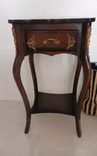 میز تلفن چوبی