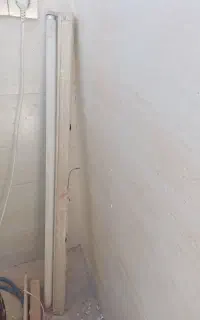 دو عدد مهتابی قدیمی با لامپ سالم