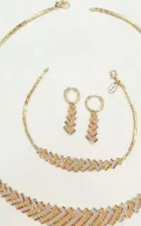 200گرم طلای نونو بدون استفاده گرمی 300بالای تابلو