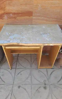 میز تحریر۸۰۰ تومان