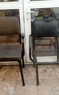 صندلی اهنی