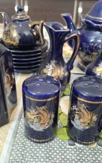 سرویس سرمه‌ای قدیمی ۱۷ پارچه