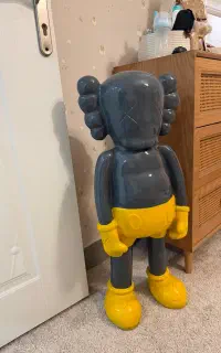 مجسمه کاوز وارداتی ۱/۵متری نشکن