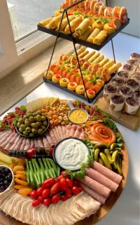 قبول سفارش انواع فینگرفود،دسر،ژله