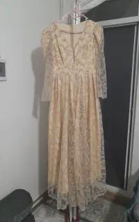 لباس عروسی