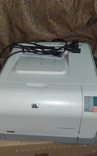پرینتر رنگی hpcp1215 در حد نو