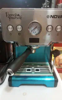 دستگاه قهوه ساز نیمه صنعتی