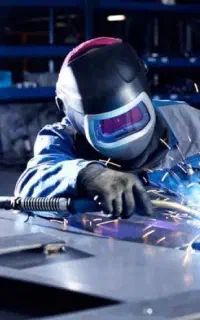 جوشکار کارای تعمیرات خانه ، خدمات فنی ساختمانی