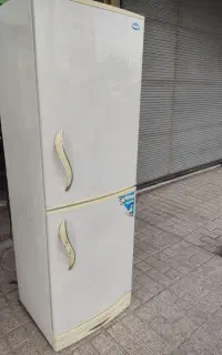 یخچال فریزر قندیل . سالم و تمیز