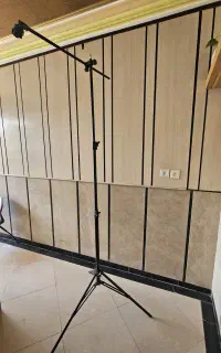 سه پایه فیلمبرداری ۲ متری همراه پایه تی