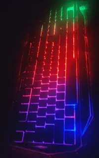 کیبورد rgb مودم زایکسل رم ۲ gig و وسایل