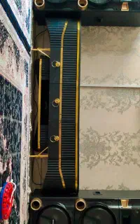 میز تلویزیون مشکی طلایی برای خاص پسندا