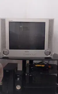 تلویزیون در حد نو