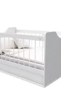 یه تخت کودک یه دونه هم میز غذاخوری
