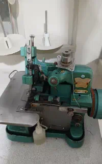 چرخ خیاطی اورلوگ