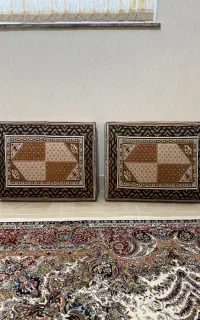 یک جفت پشتی شیک و نو