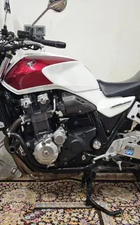 سی بی ۱۳۰۰مدل ۲۰۱۷فابریک