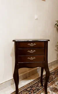 میز چوبی سه کشو