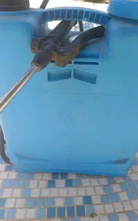سم پاش ۲۰ لیتری