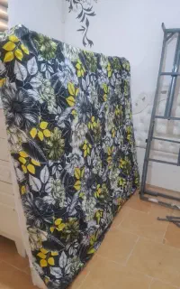 تخت و تشک