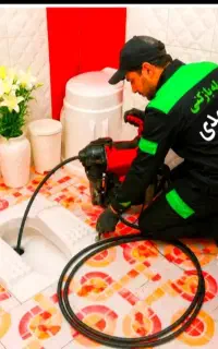 لوله‌بازکن فنرز نی درلنگرودفنرزن ۲۴ساعت چاه بازکن