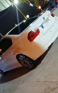 بی‌ام‌و۳۲۰ای