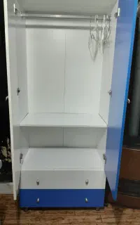 کمد لباس نوجوان