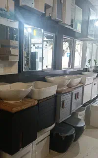 روشویی سایز کوچک و بزرگ،آینه باکس و توالت فرنگی
