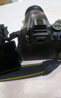 دوربین d5300...nikon بسیار تمیز