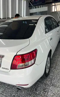 خدمات زیبای خودرو و واکس پولیش