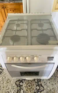 اجاق گاز ۴ شعله فردار