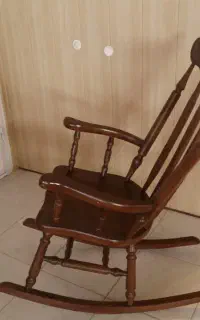 صندلی مادربزرگ ( صندلی راک)