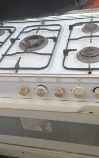 اجاق گاز پنج شعله ی فر دار کاملا لعاب