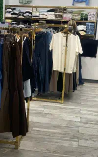 استخدام همکار فروشنده خانم