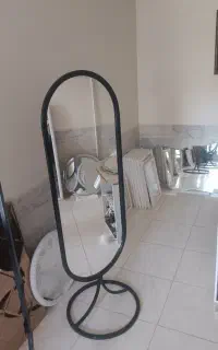 آینه قدی پایه دار طرح دوسر گرد