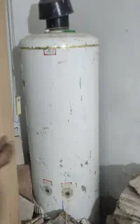 ابگرمکن ایستاده