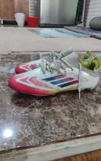 کفش فوتبالی