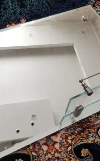 آیینه ی دستشویی
